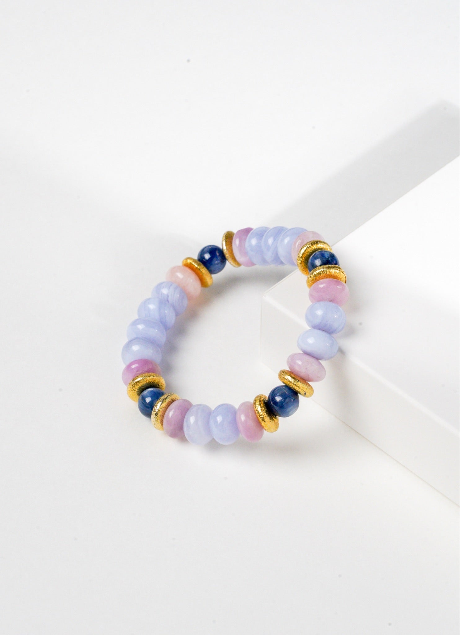 BRACELET CYANITE & KUNZITE & CALCÉDOINE BLEUE